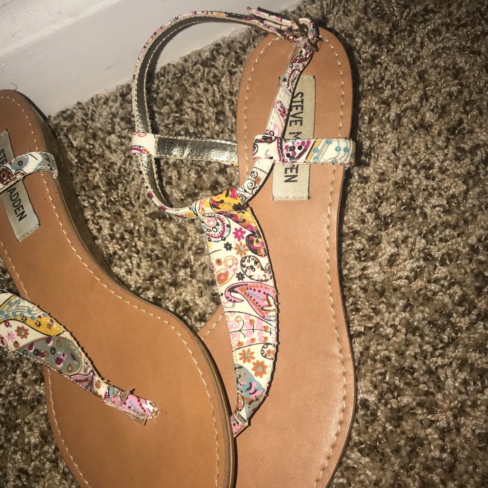 Summer/Spring Sandals - Picture 2 of 2